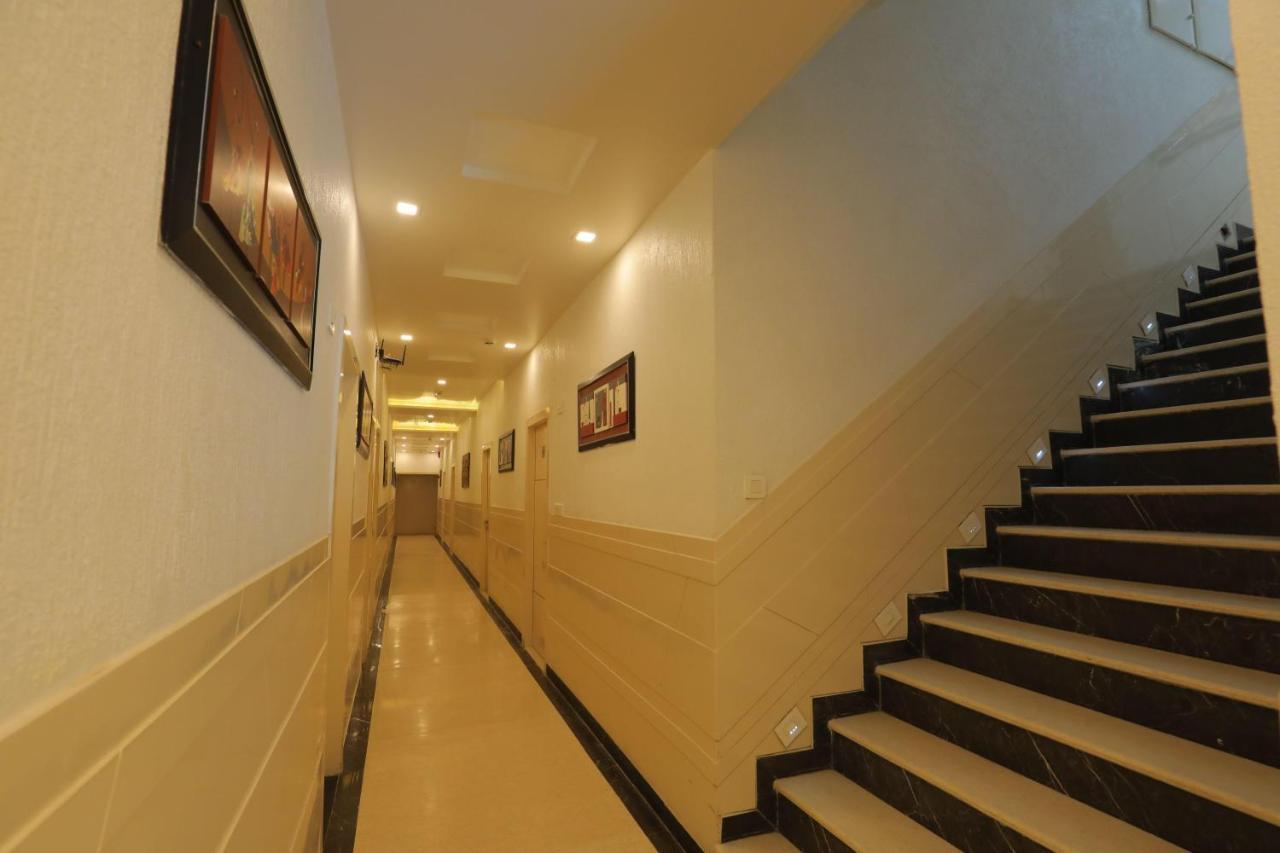 Hotel Sahib'S Red Carpet - The Family & Corporate Hotel Agra  Eksteriør bilde